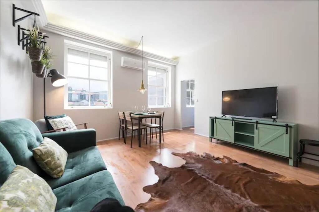 Sta Catarina - 2 Bedroom Apartament ポルト エクステリア 写真