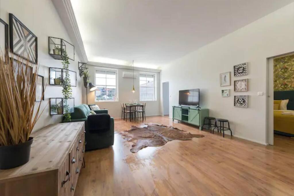 Sta Catarina - 2 Bedroom Apartament ポルト エクステリア 写真